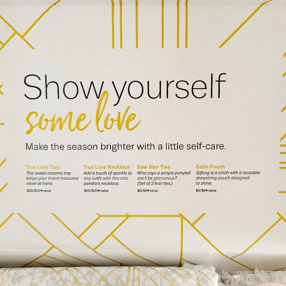 ๐50% OFF๐๐๐ฟ NWTโผ๏ธ Thirty-One "Hello Happy Love" Gift Boxed Set - Picture 15 of 15